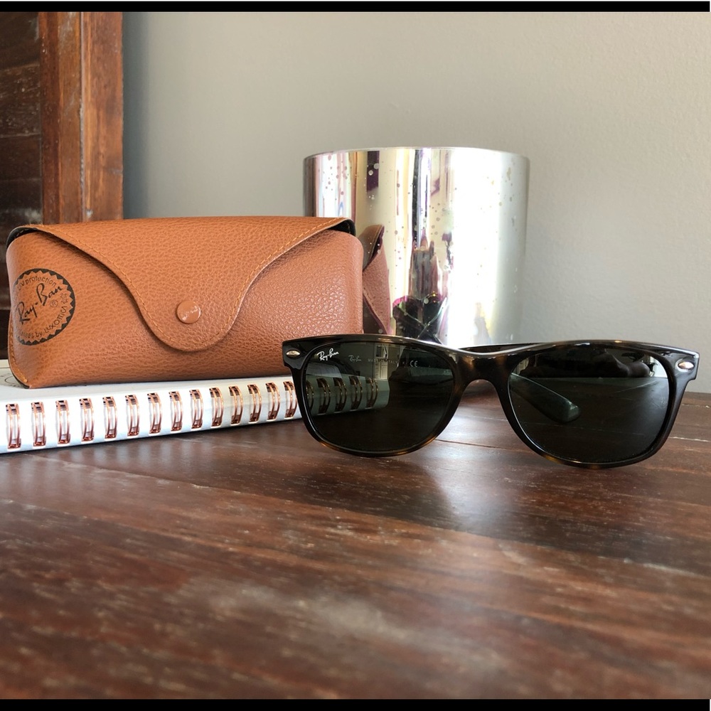 Ray-Ban New Wayfarer Tortoiseshell Brown 55mm 😎